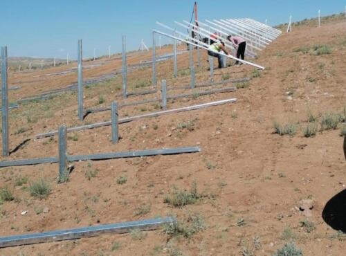 Ticari Tip G&uuml;neş Enerjisi Tarlası